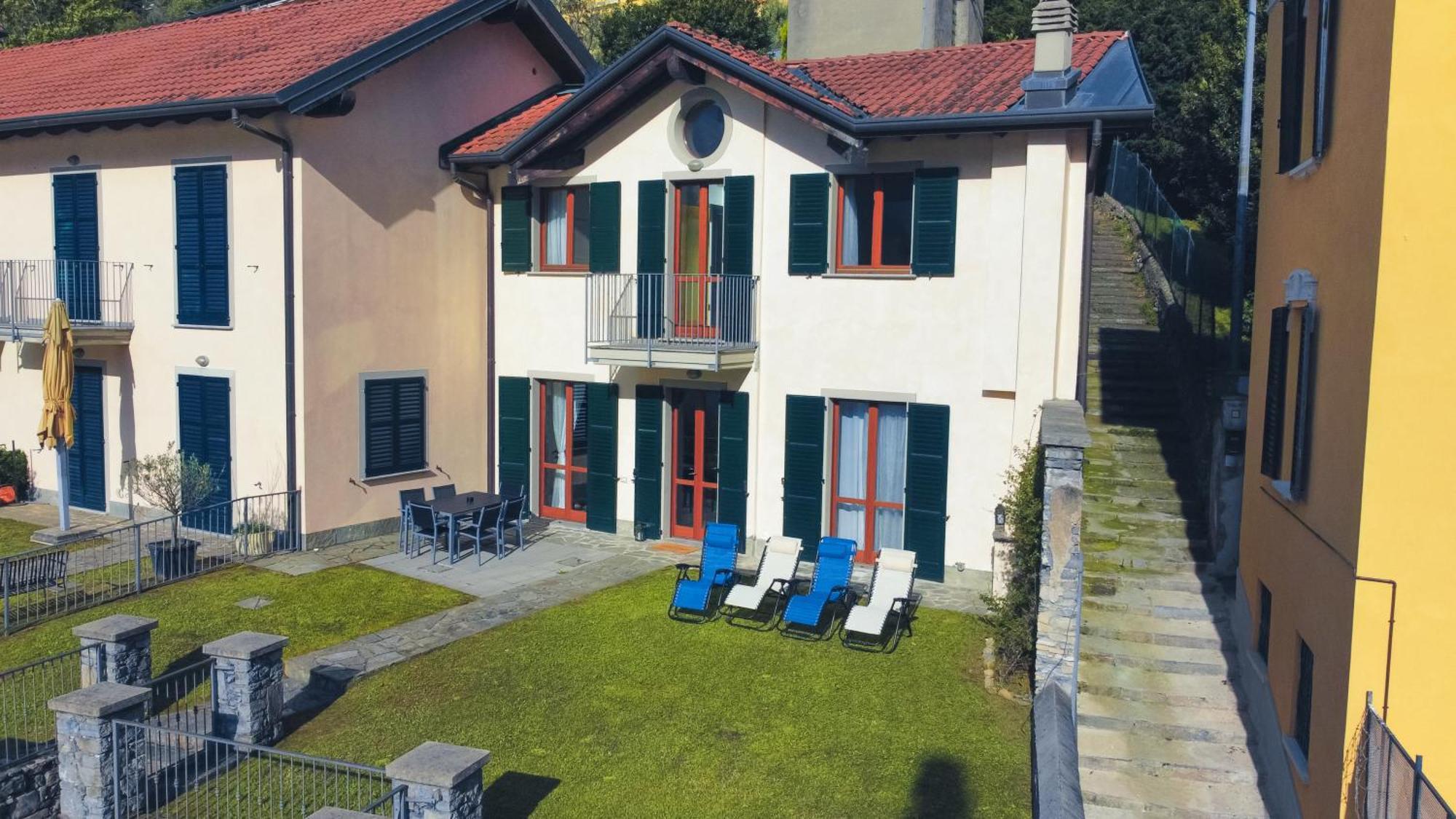 Villa Luminosa Laglio - Private Parking, Garden Exterior photo
