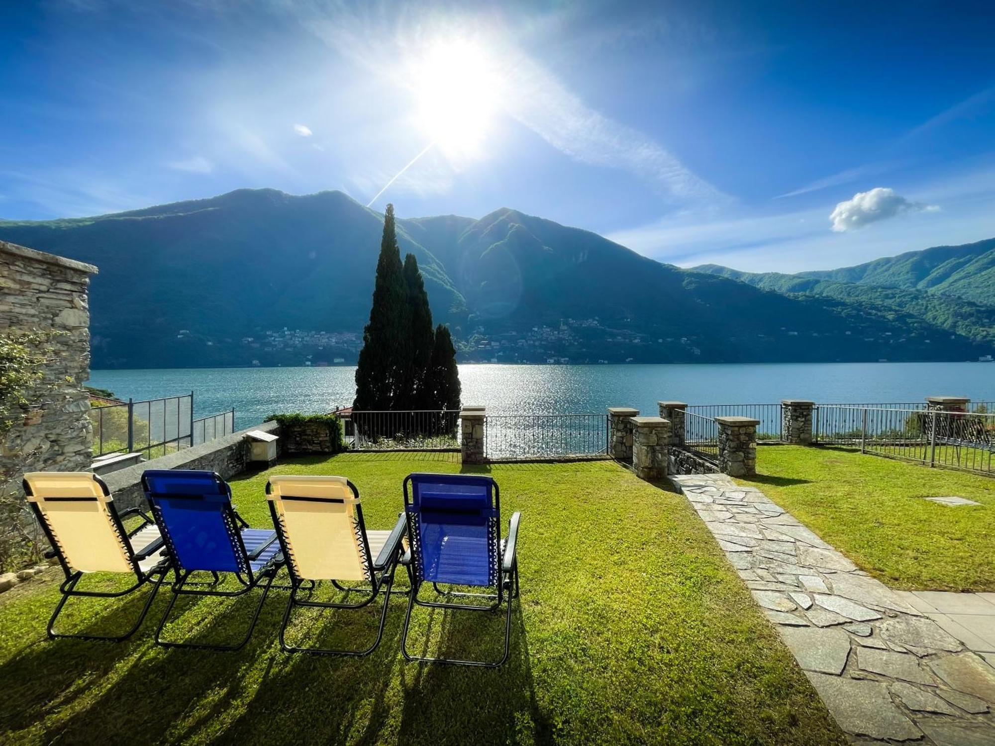 Villa Luminosa Laglio - Private Parking, Garden Exterior photo