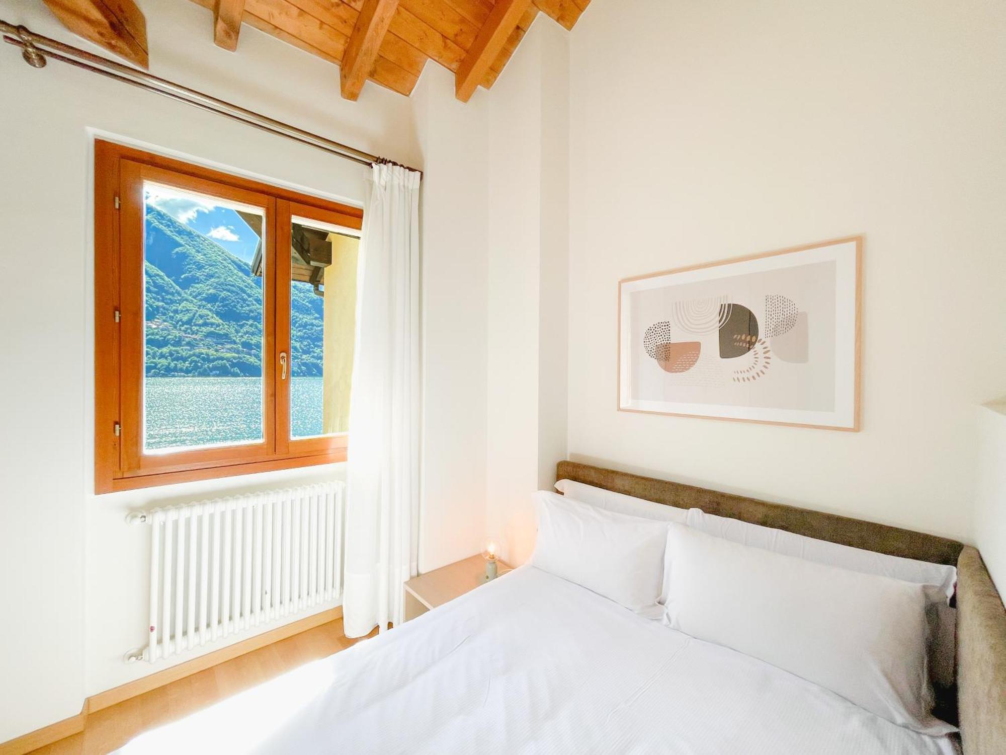 Villa Luminosa Laglio - Private Parking, Garden Exterior photo