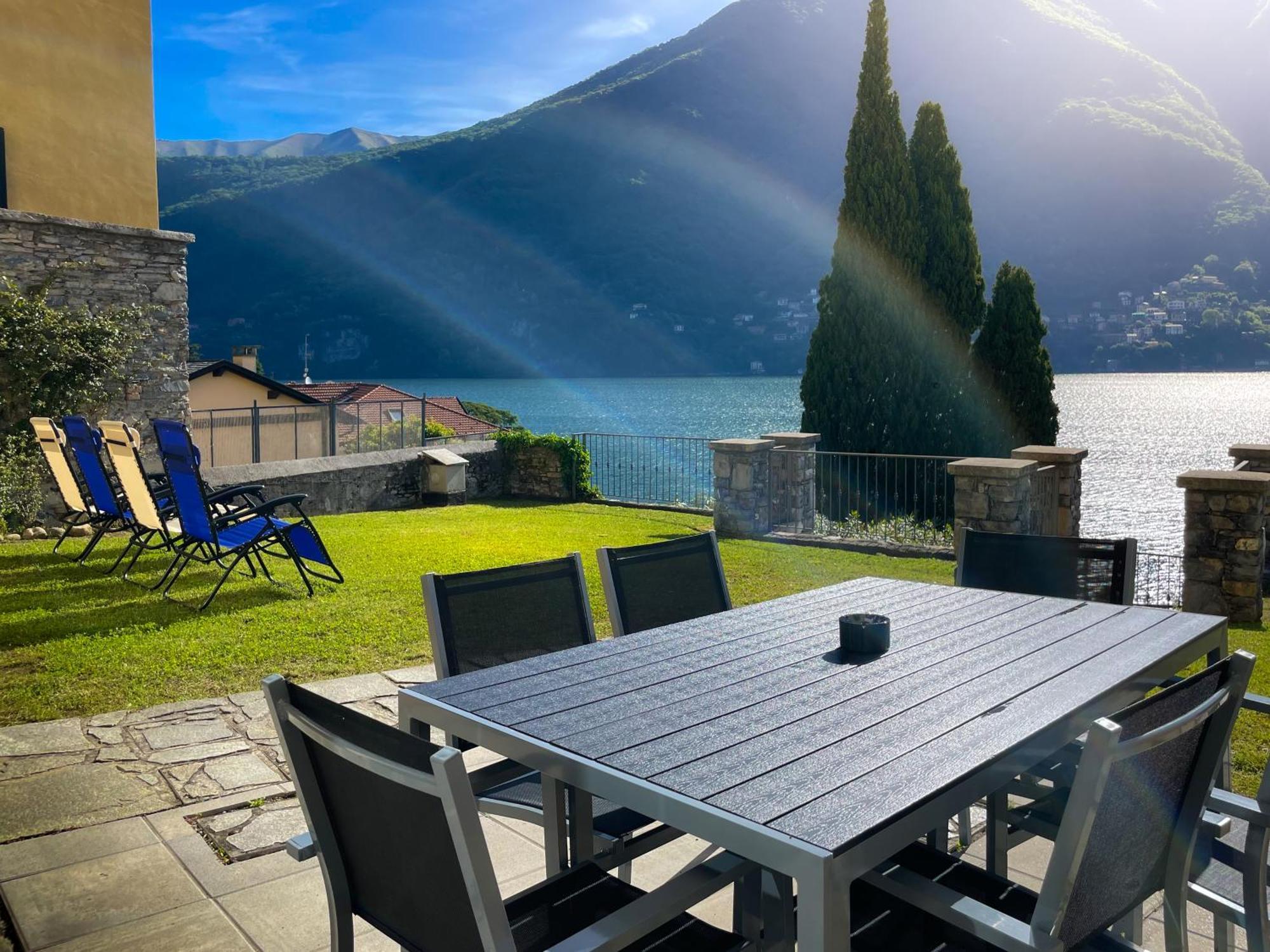 Villa Luminosa Laglio - Private Parking, Garden Exterior photo