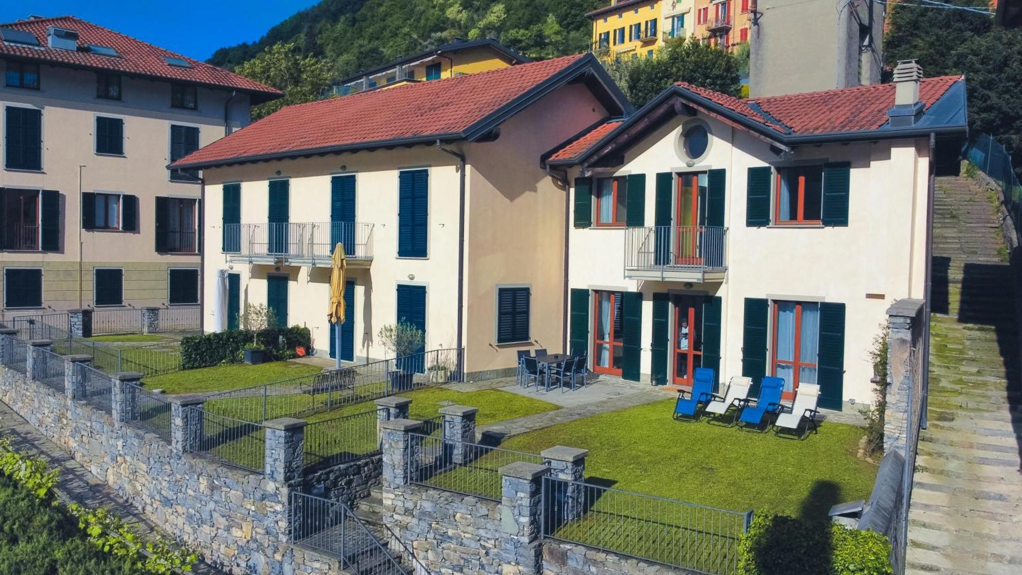 Villa Luminosa Laglio - Private Parking, Garden Exterior photo
